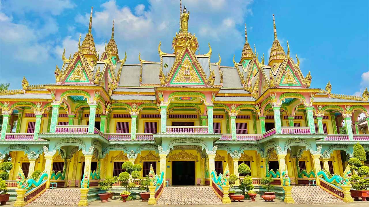 Khám Phá 12 Điểm Du Lịch Sóc Trăng Hấp Dẫn Nhất Hiện Nay - TopMapVN