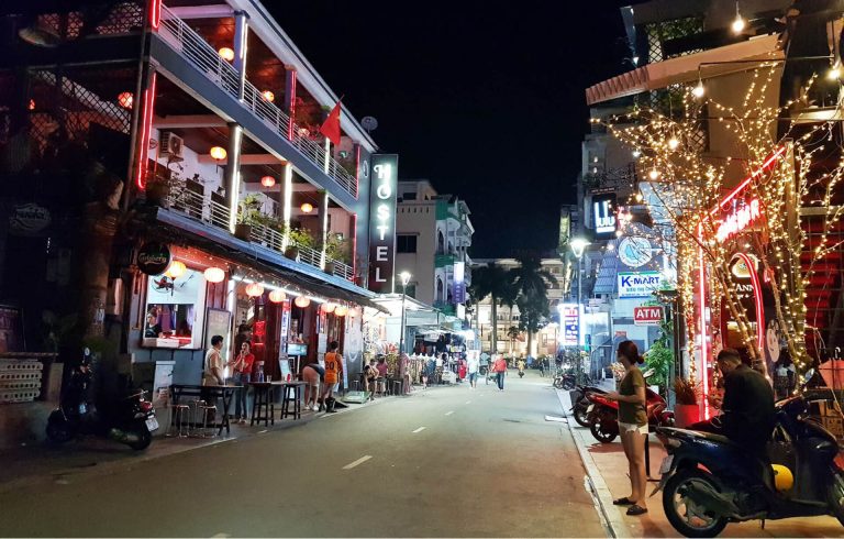 Phố đi bộ huế